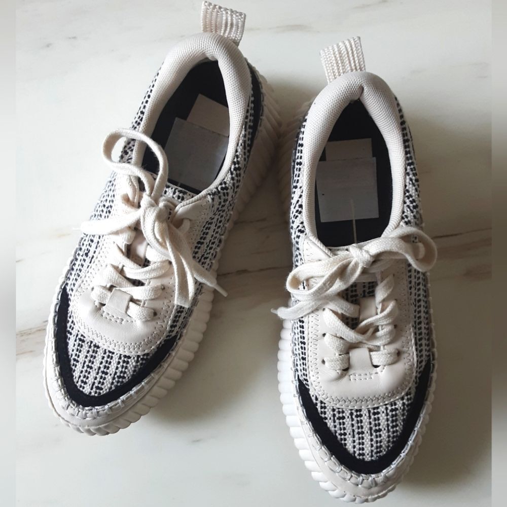 DOLCE VITA DANNIS Platform Cream|Black Tweed Patterned Sneakers Sz 6M